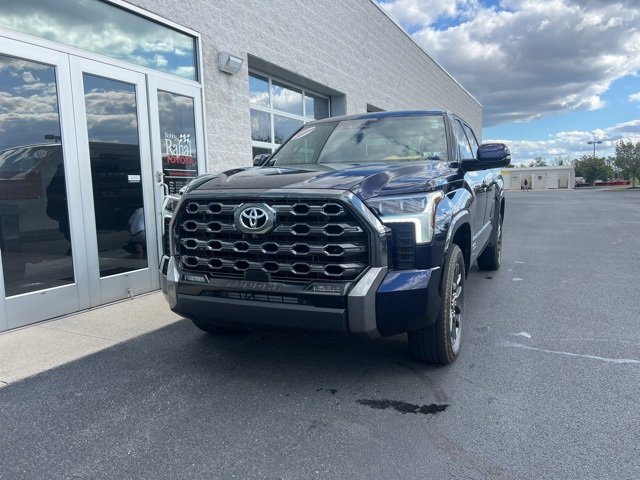 2023 Toyota Tundra Platinum photo 2