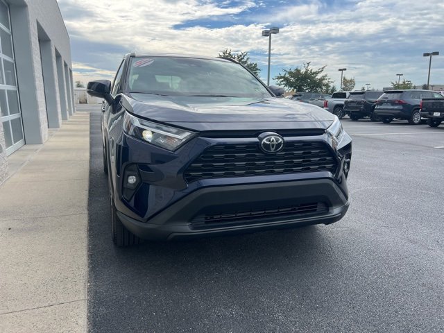 2024 Toyota RAV4 XLE Premium photo 3