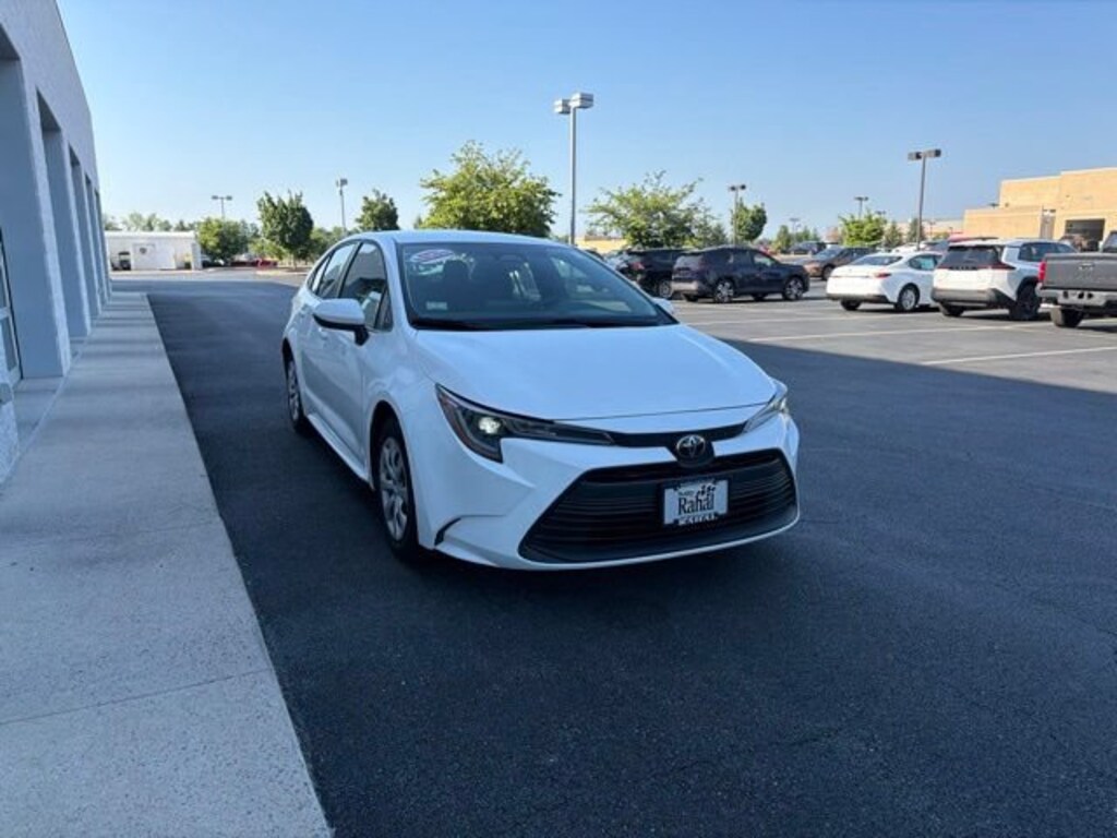 Used 2024 Toyota Corolla LE Sedan