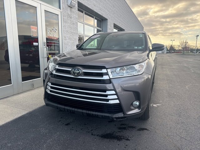 2018 Toyota Highlander XLE photo 2