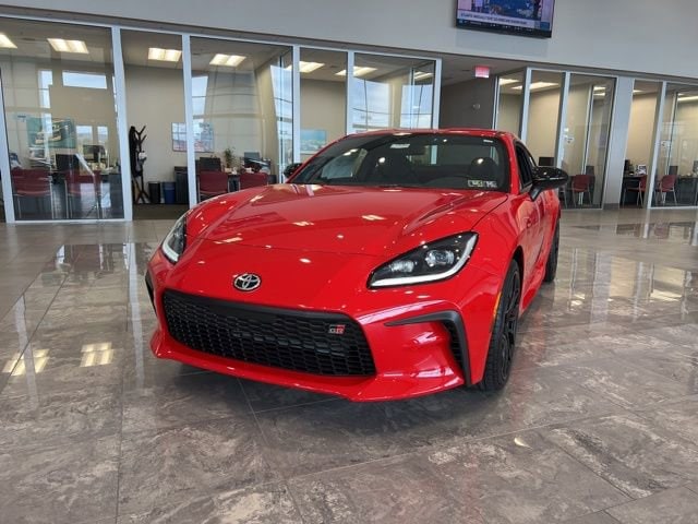 2025 Toyota GR86 Base - Photo 9