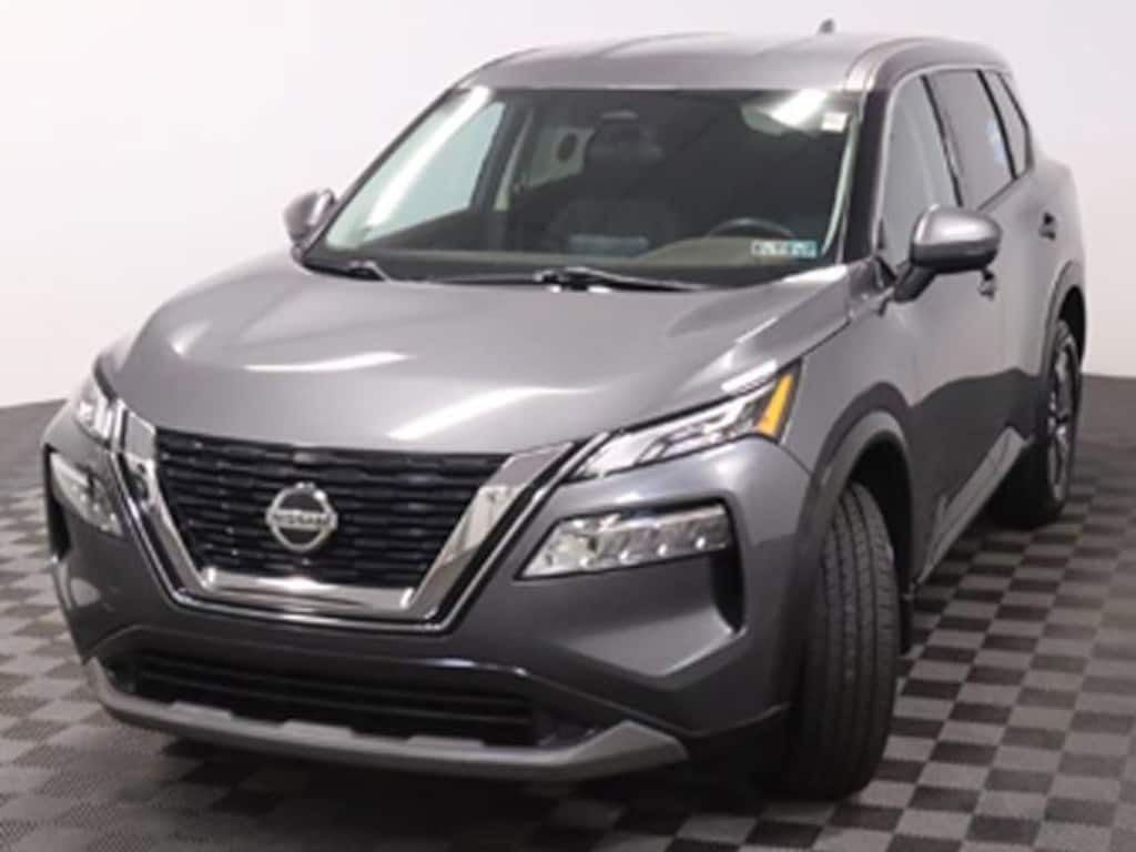 Used 2021 Nissan Rogue SV SUV