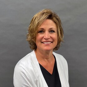 Staff member Jennifer Alves from ID_aaeded