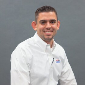 Staff member Mike DeRosa from ID_f0e1e6