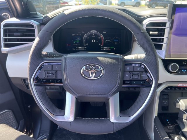 2025 Toyota Sequoia Capstone photo 2