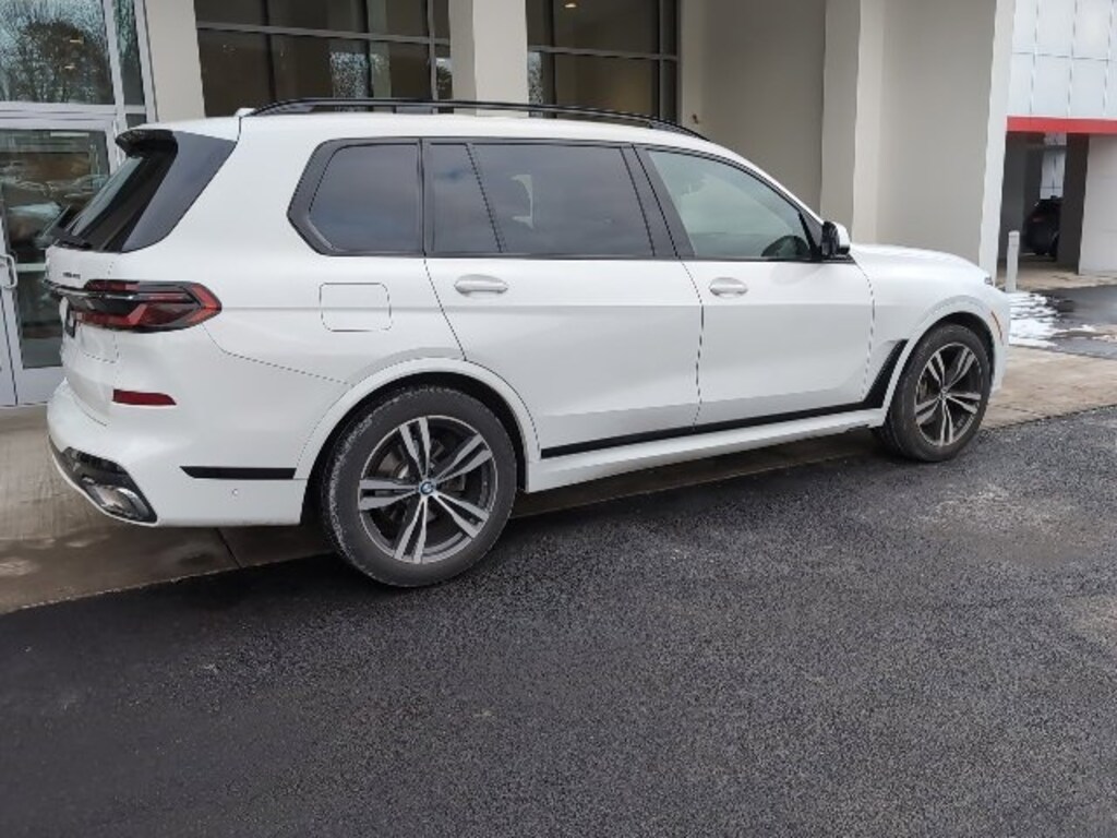 Used 2024 BMW X7 xDrive40i SUV