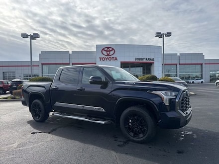 2026 Toyota Tundra i-FORCE MAX Platinum PLATINUM CREWMAX 5.5
