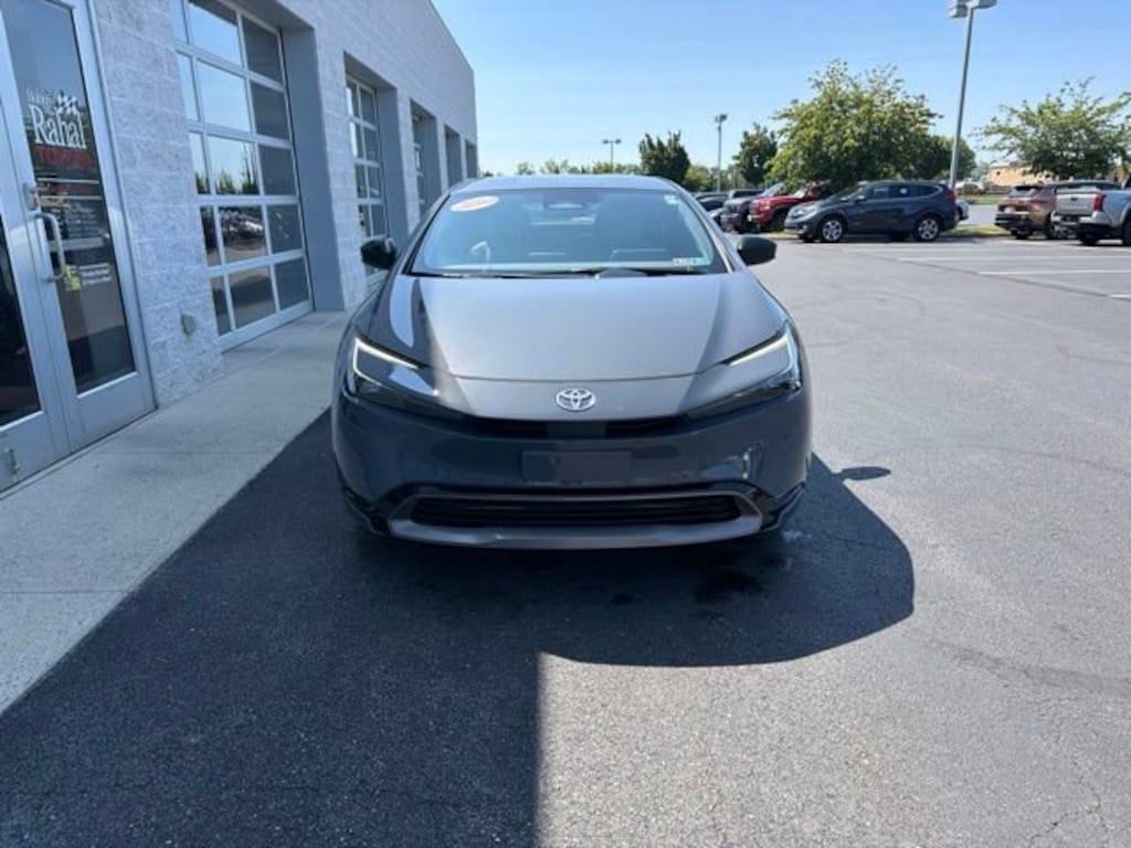 Certified 2024 Toyota Prius XLE Hatchback