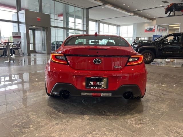 2025 Toyota GR86 Base - Photo 11