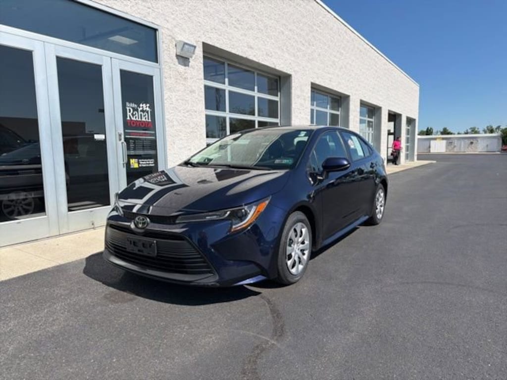 Certified 2025 Toyota Corolla LE Sedan