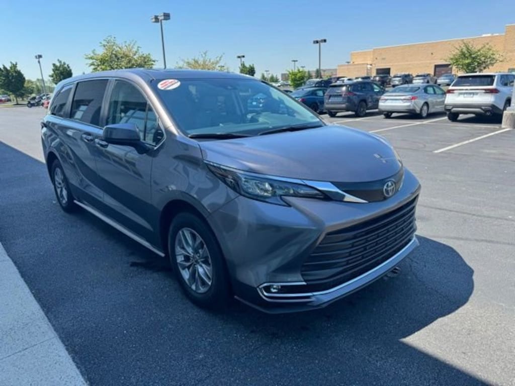 Certified 2024 Toyota Sienna XLE 7 Passenger Van Passenger Van
