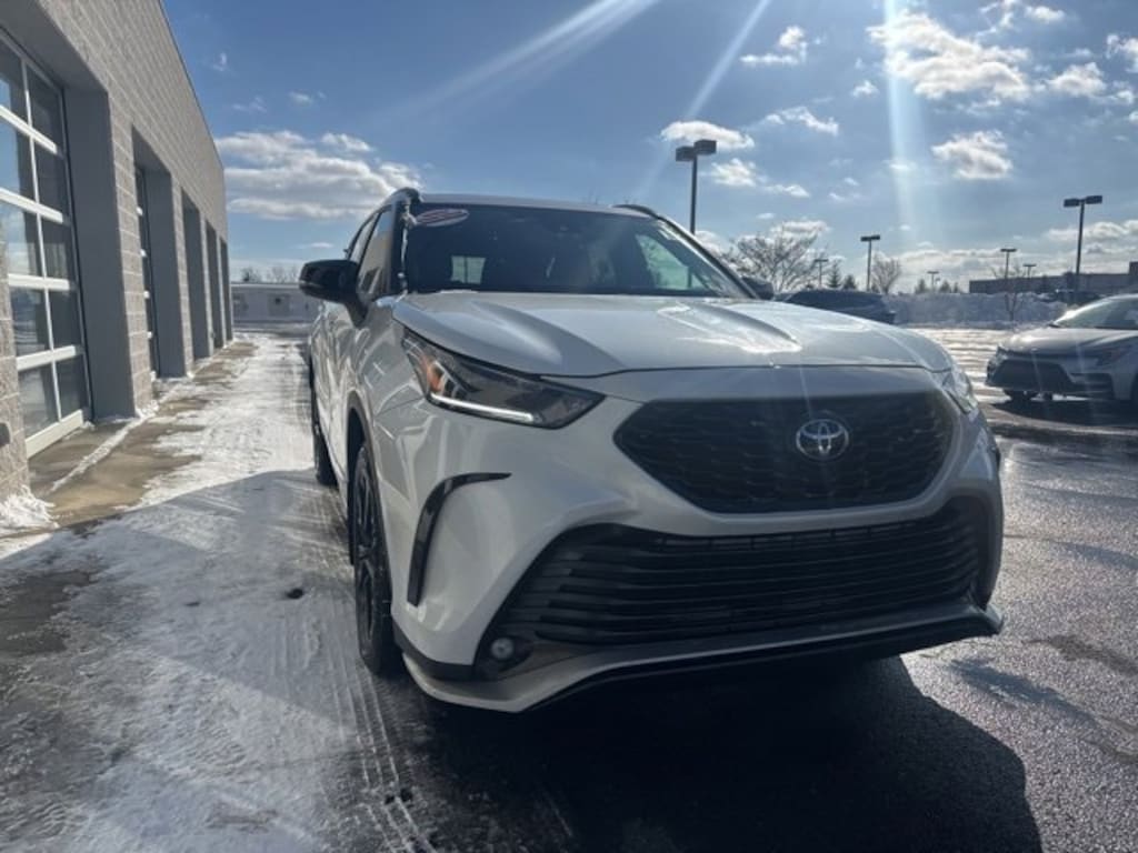Certified 2024 Toyota Highlander XSE SUV