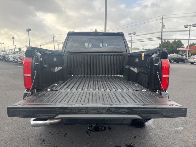 2025 Toyota Tacoma Limited - Photo 10