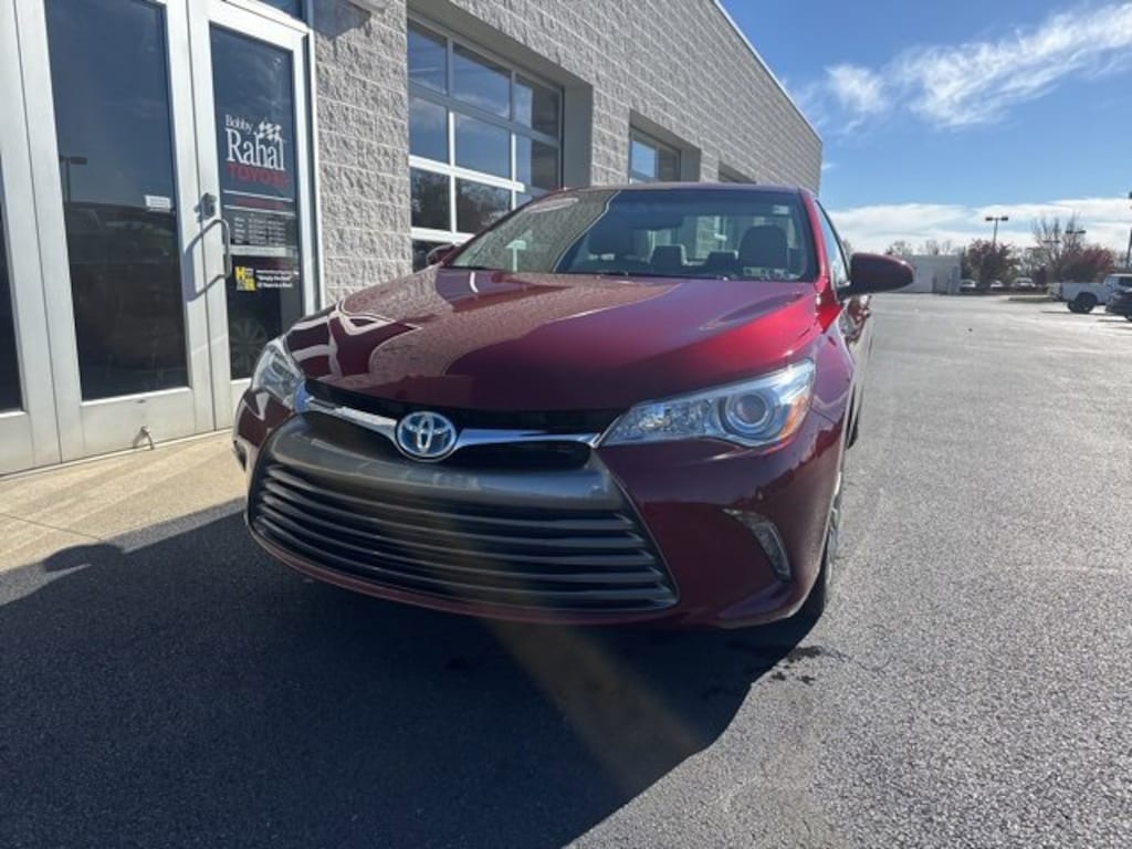 Certified 2017 Toyota Camry Hybrid Sedan