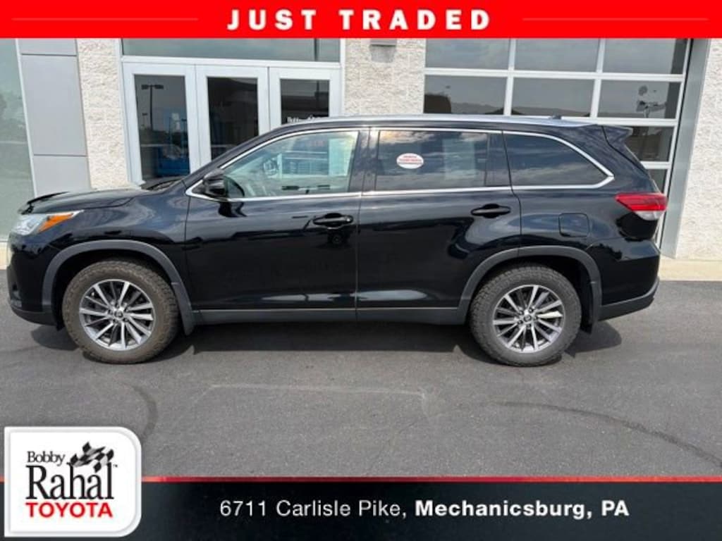 Used 2019 Toyota Highlander XLE V6 SUV