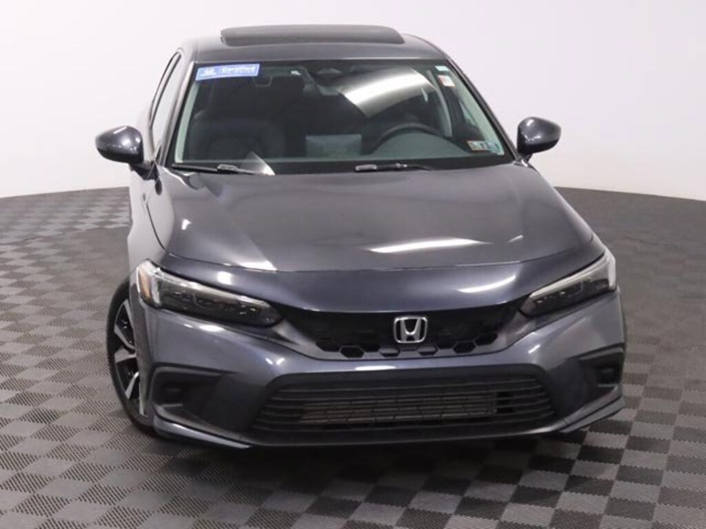 Used 2024 Honda Civic EX-L Hatchback