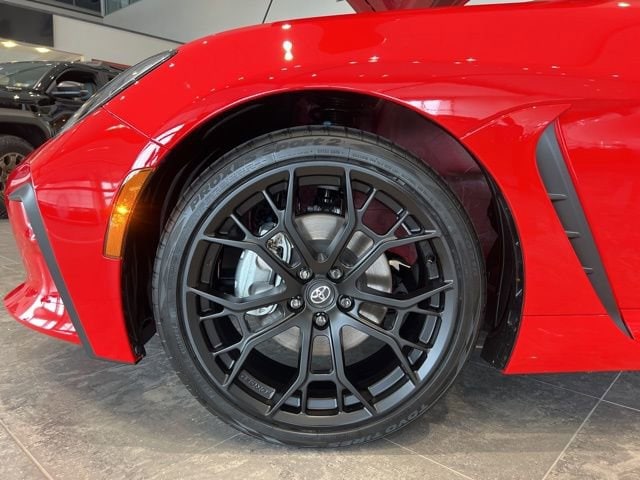 2025 Toyota GR86 Base - Photo 12