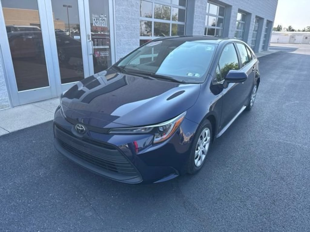Certified 2025 Toyota Corolla LE Sedan