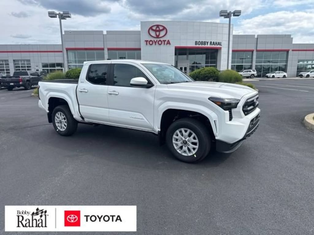 New 2026 Toyota Tacoma SR5 4X4 DOUBLE CAB