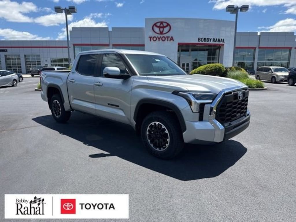 New 2026 Toyota Tundra SR5 SR5 CREWMAX 5.5