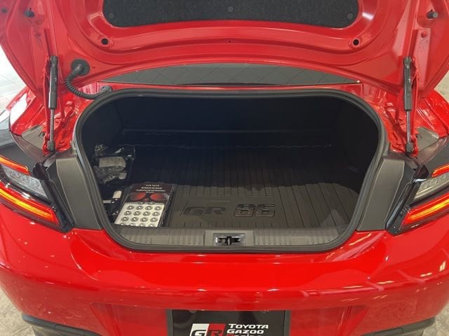 2025 Toyota GR86 Base - Photo 8