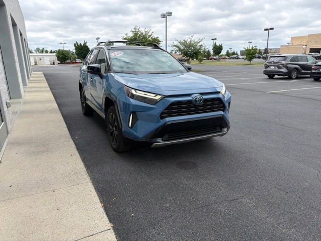 Used 2024 Toyota RAV4 Hybrid XSE SUV
