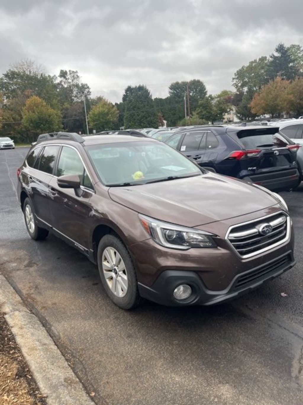 Used 2019 Subaru Outback 2.5i Premium Sport Utility