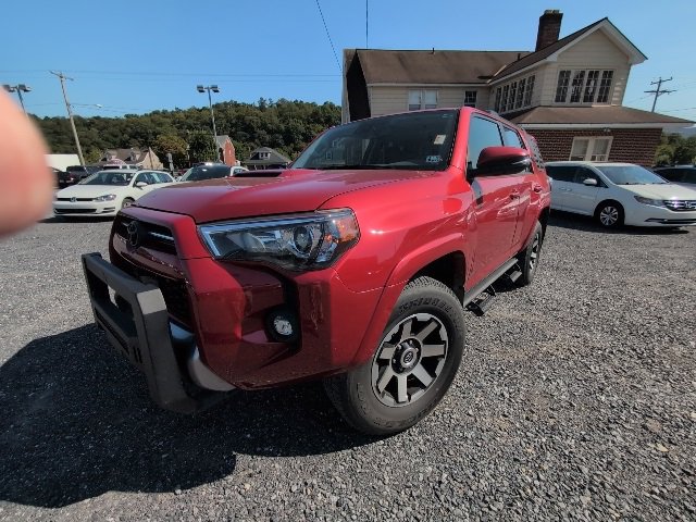 2022 Toyota 4Runner TRD Off-Road Premium photo 4