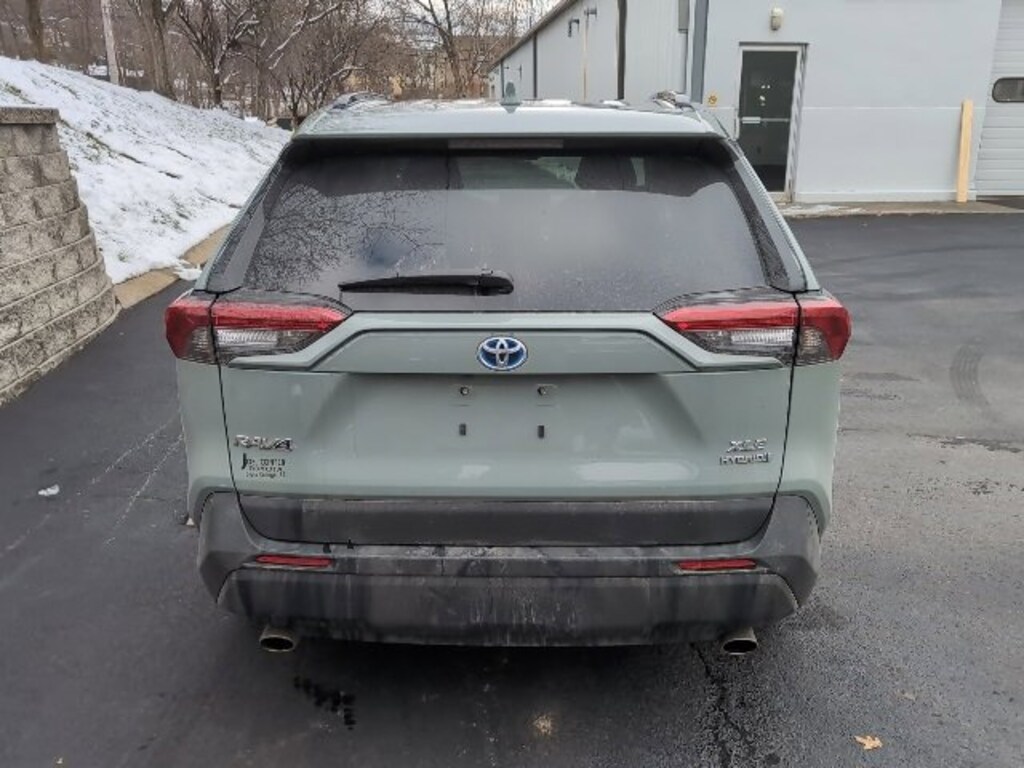 Used 2022 Toyota RAV4 Hybrid XLE Sport Utility