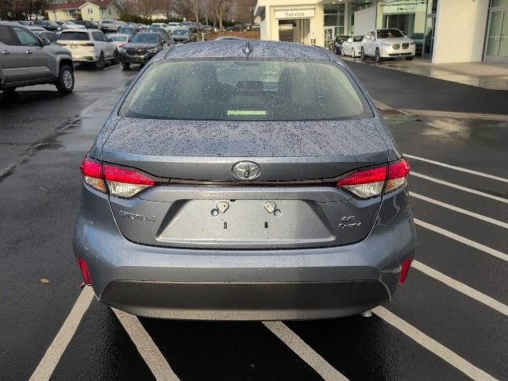New 2026 Toyota Corolla Hybrid LE LE SEDAN