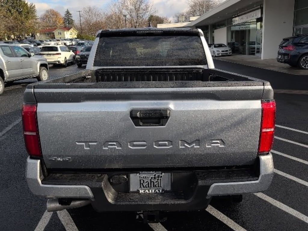 New 2025 Toyota Tacoma SR5 Truck