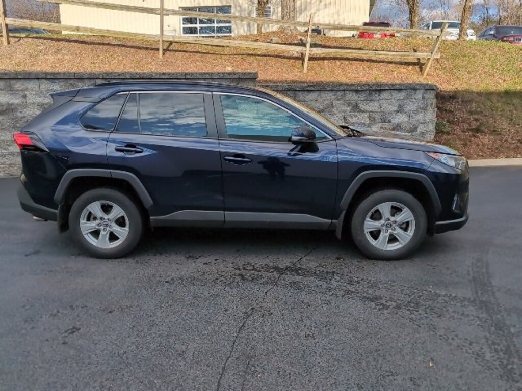 Used 2020 Toyota RAV4 XLE Sport Utility