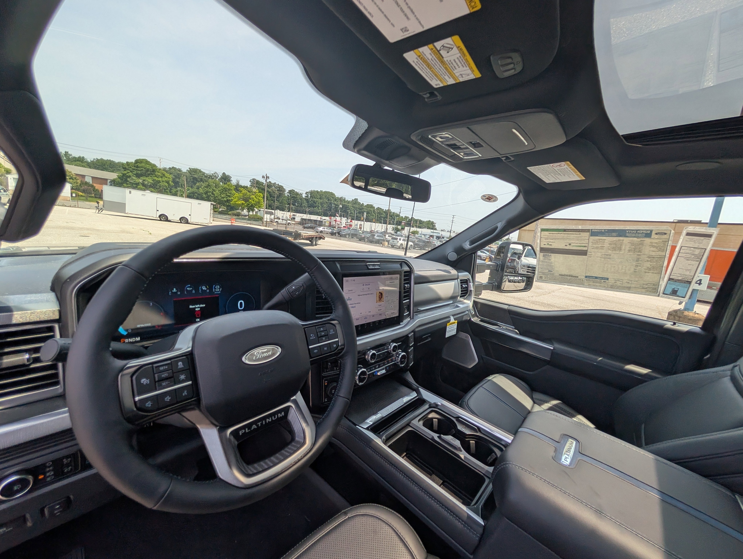 2025 Ford F-350 Super Duty Platinum - Photo 14
