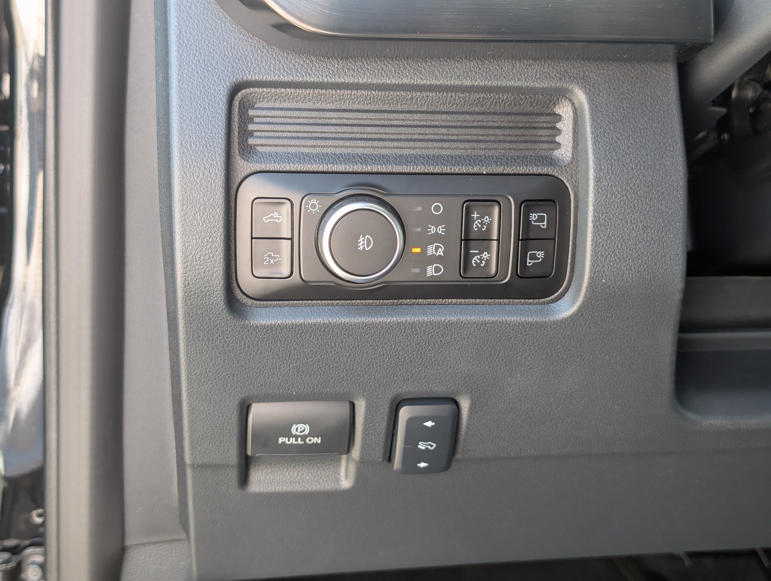 2025 Ford F-350 Super Duty Lariat - Photo 20