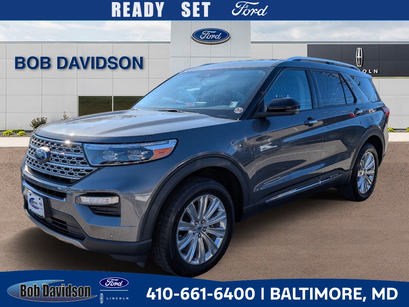2022 Ford Explorer Limited's photo