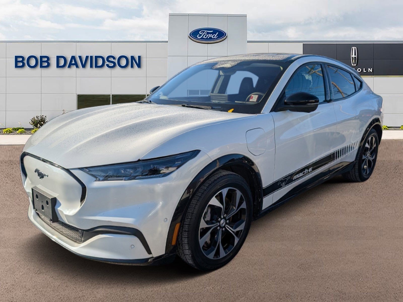 2023 Ford Mustang Mach-E Premium AWD
