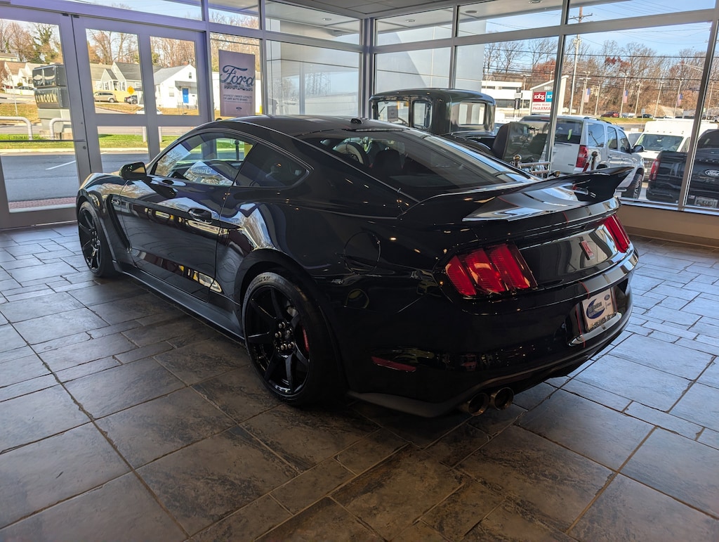Certified 2017 Ford Mustang GT350R COUPE