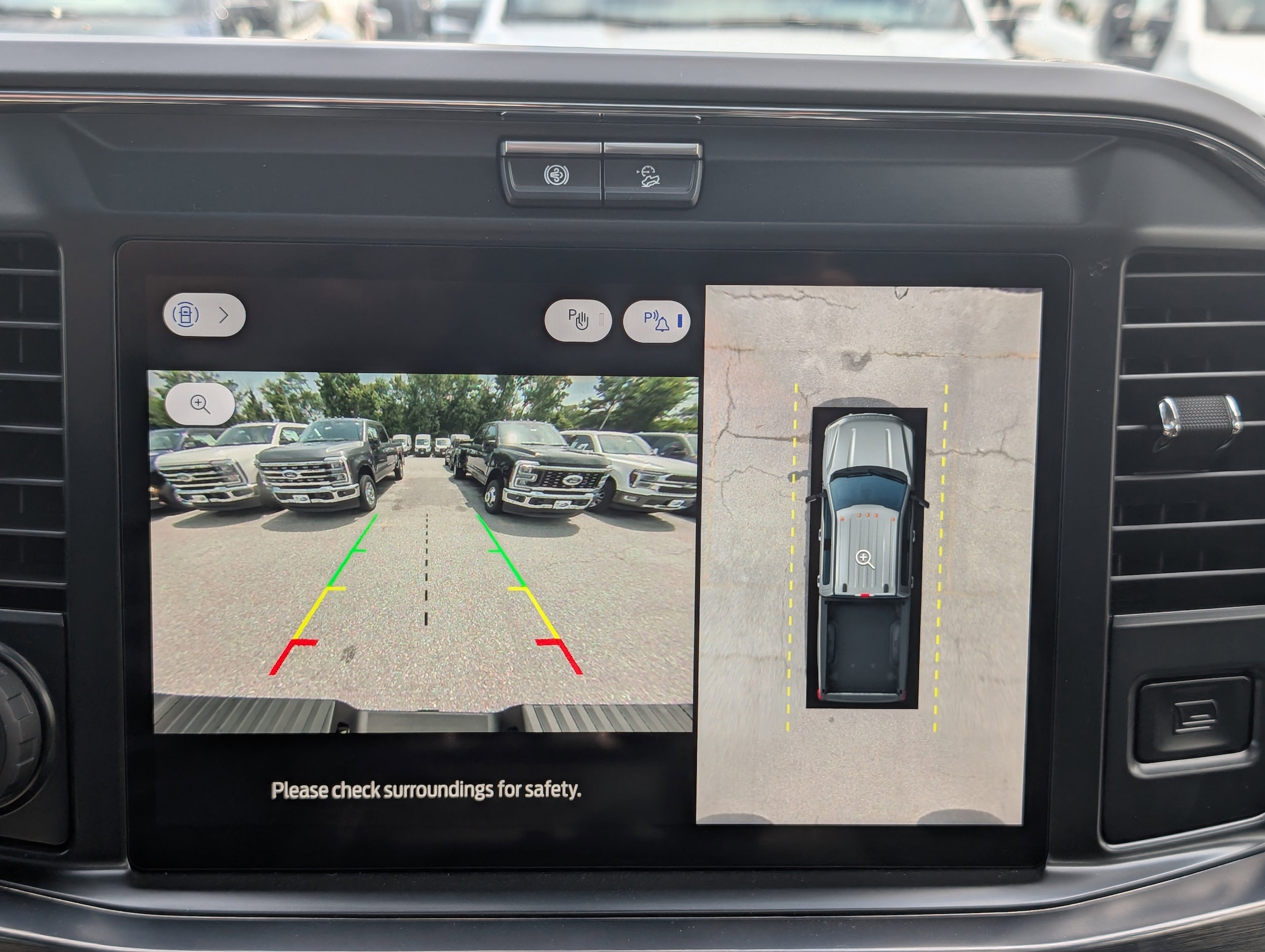 2025 Ford F-350 Super Duty Lariat - Photo 29
