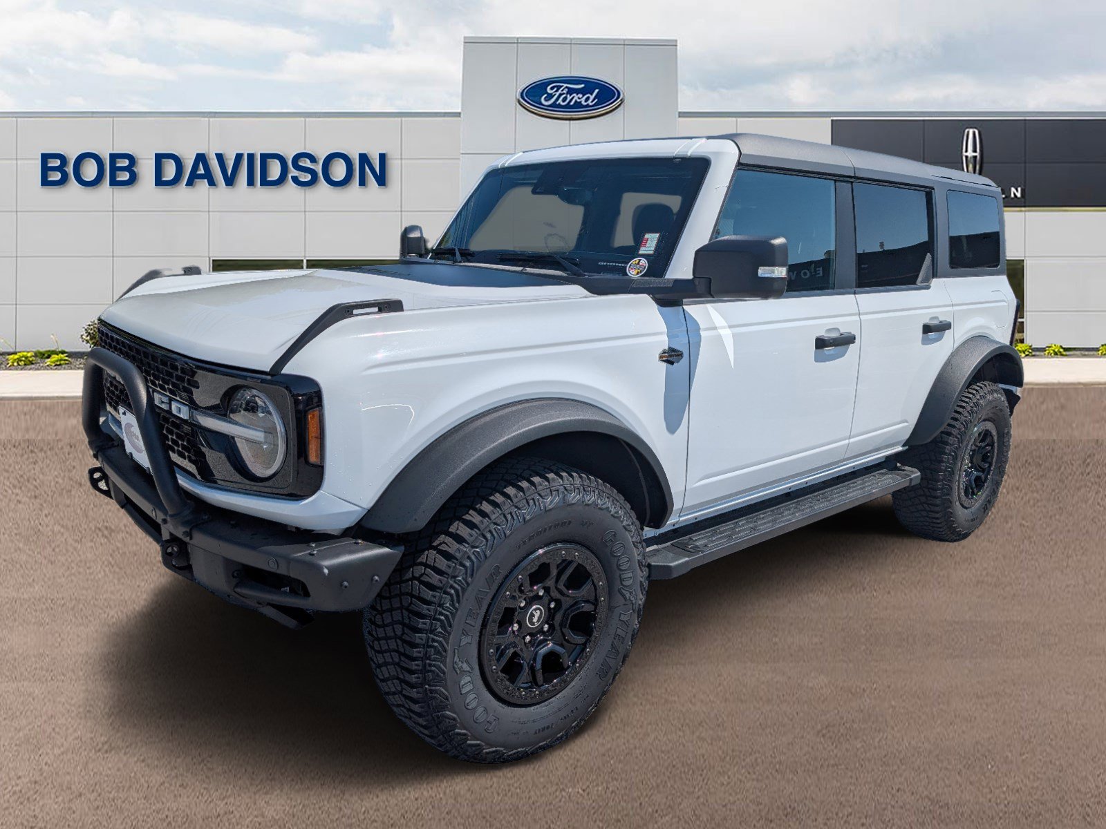 2023 Ford Bronco Wildtrak 4x4's photo