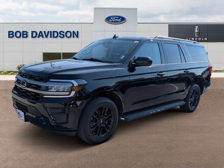 2022 Ford Expedition Max XLT SUV