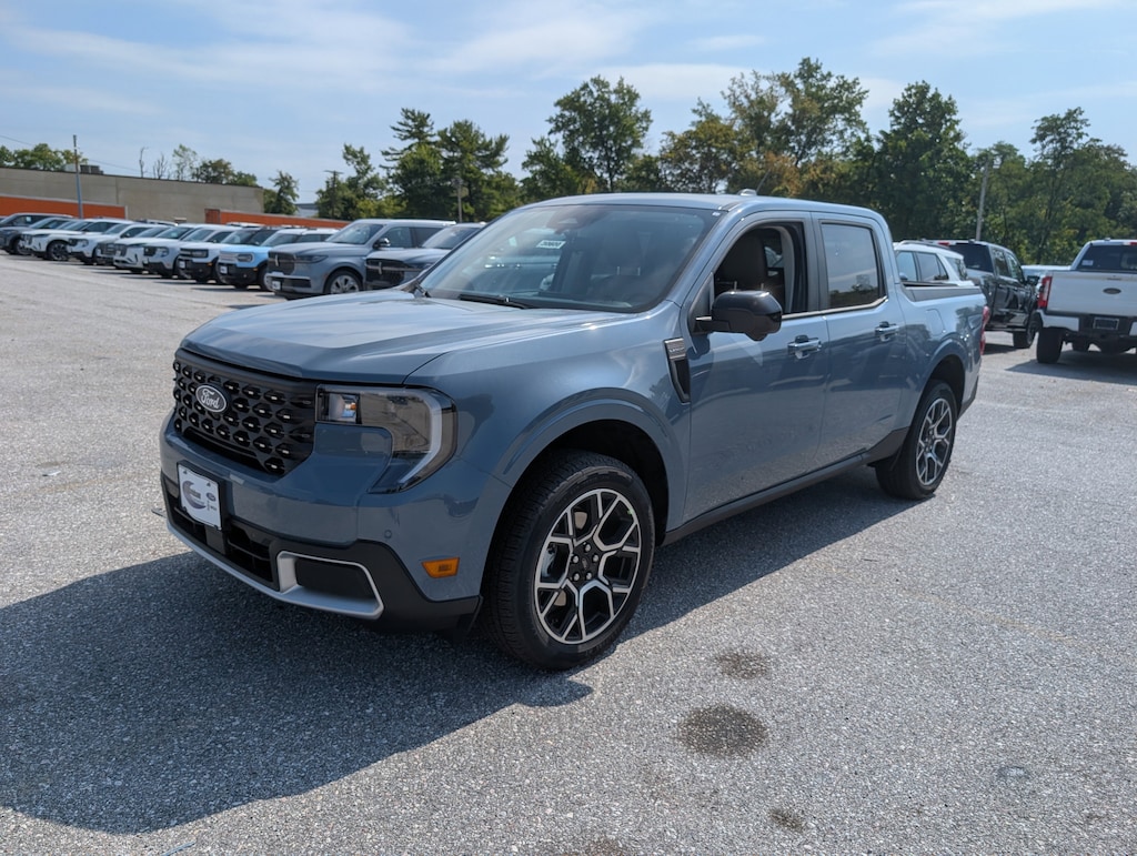 New 2025 Ford Maverick Lariat TRUCK