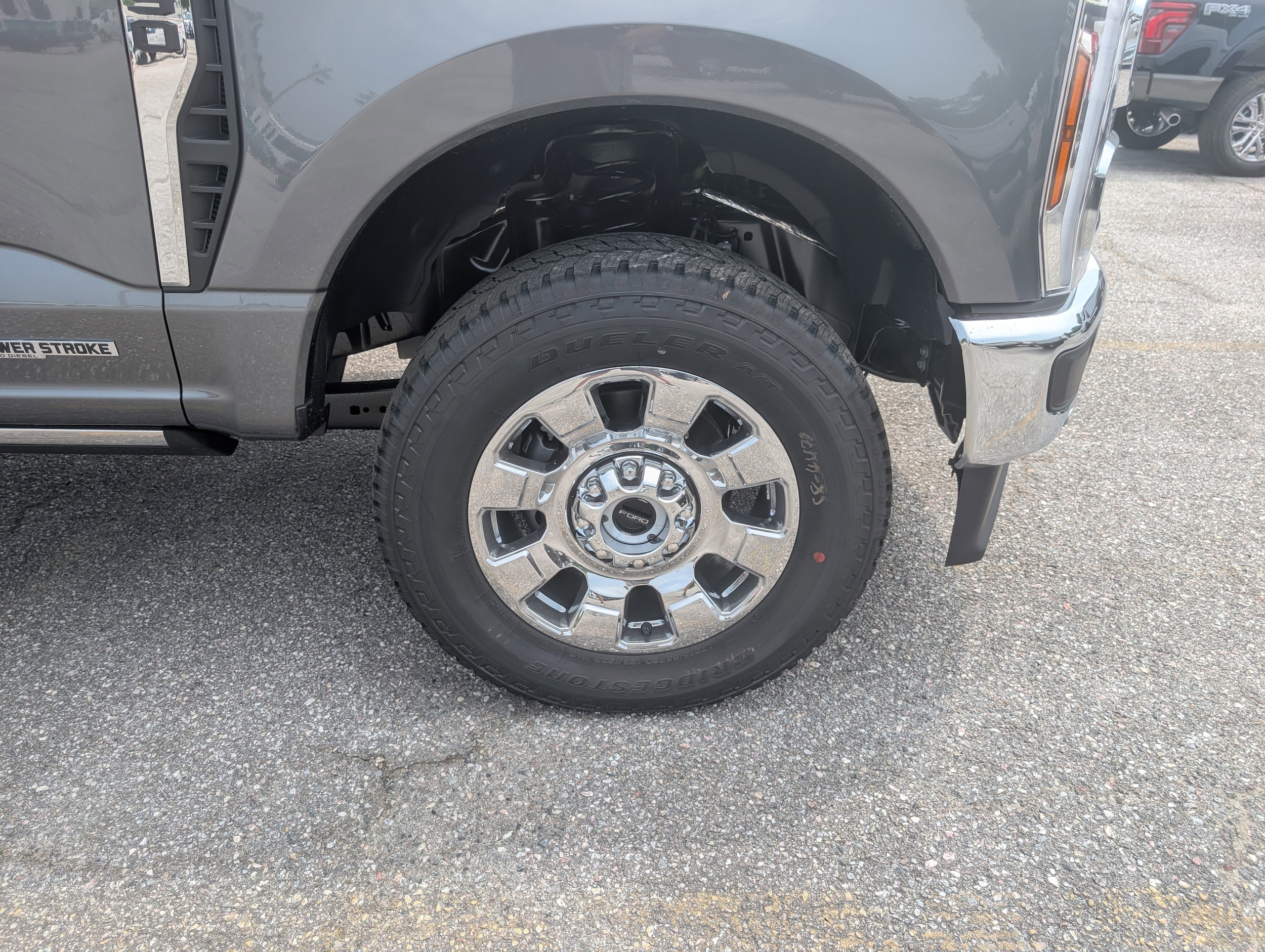 2025 Ford F-350 Super Duty Lariat - Photo 8
