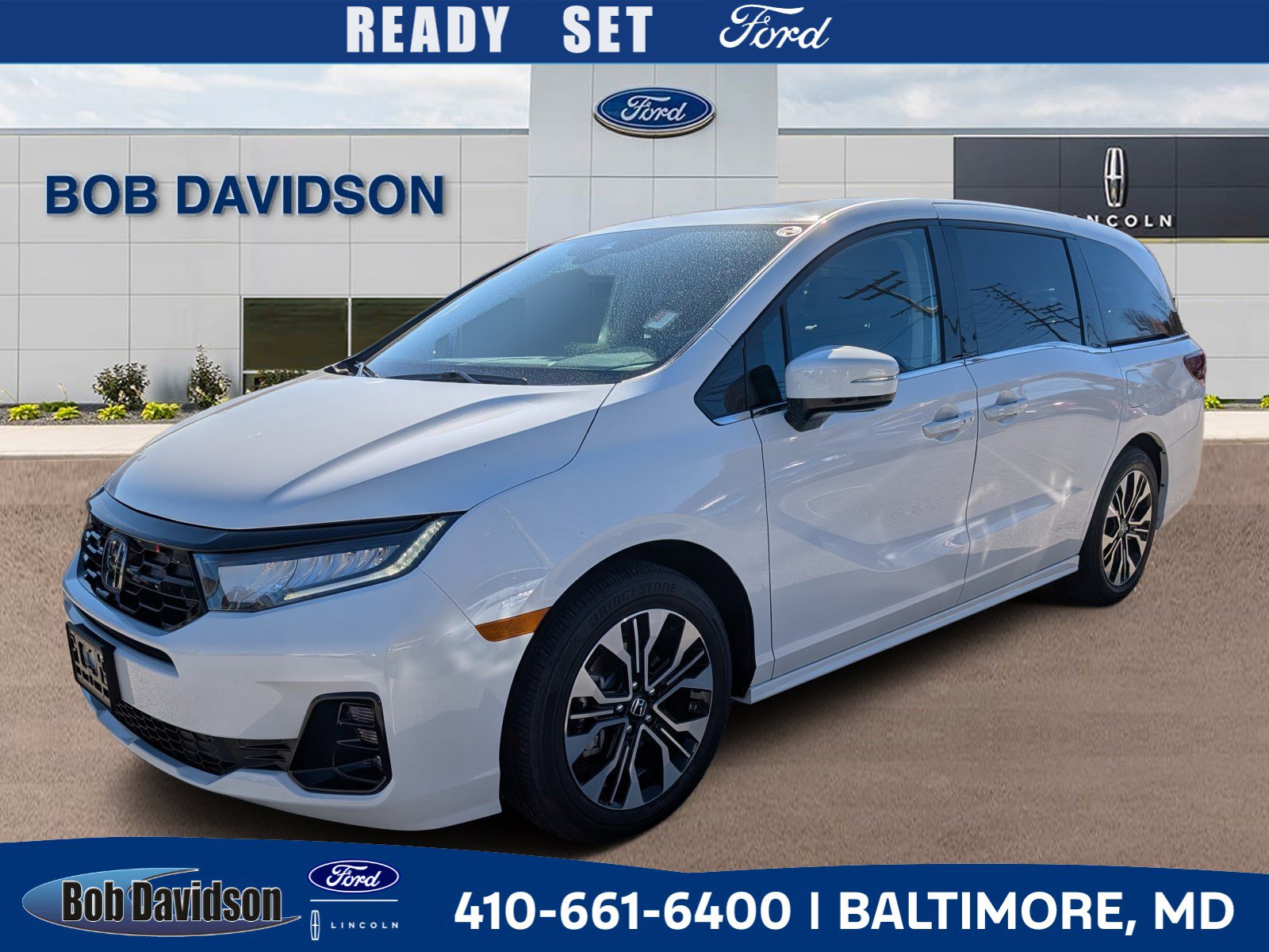 2025 Honda Odyssey Elite's photo