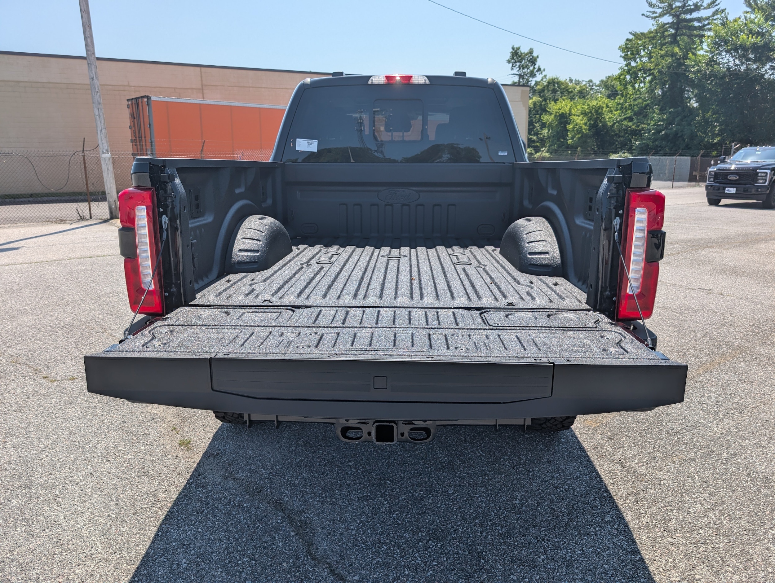 2025 Ford F-350 Super Duty Lariat - Photo 11