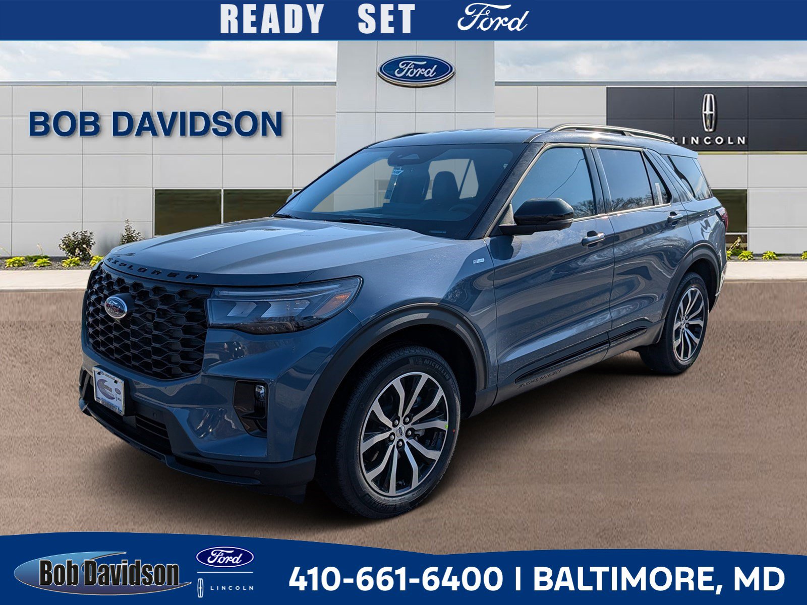 2026 Ford Explorer ST-LINE's photo