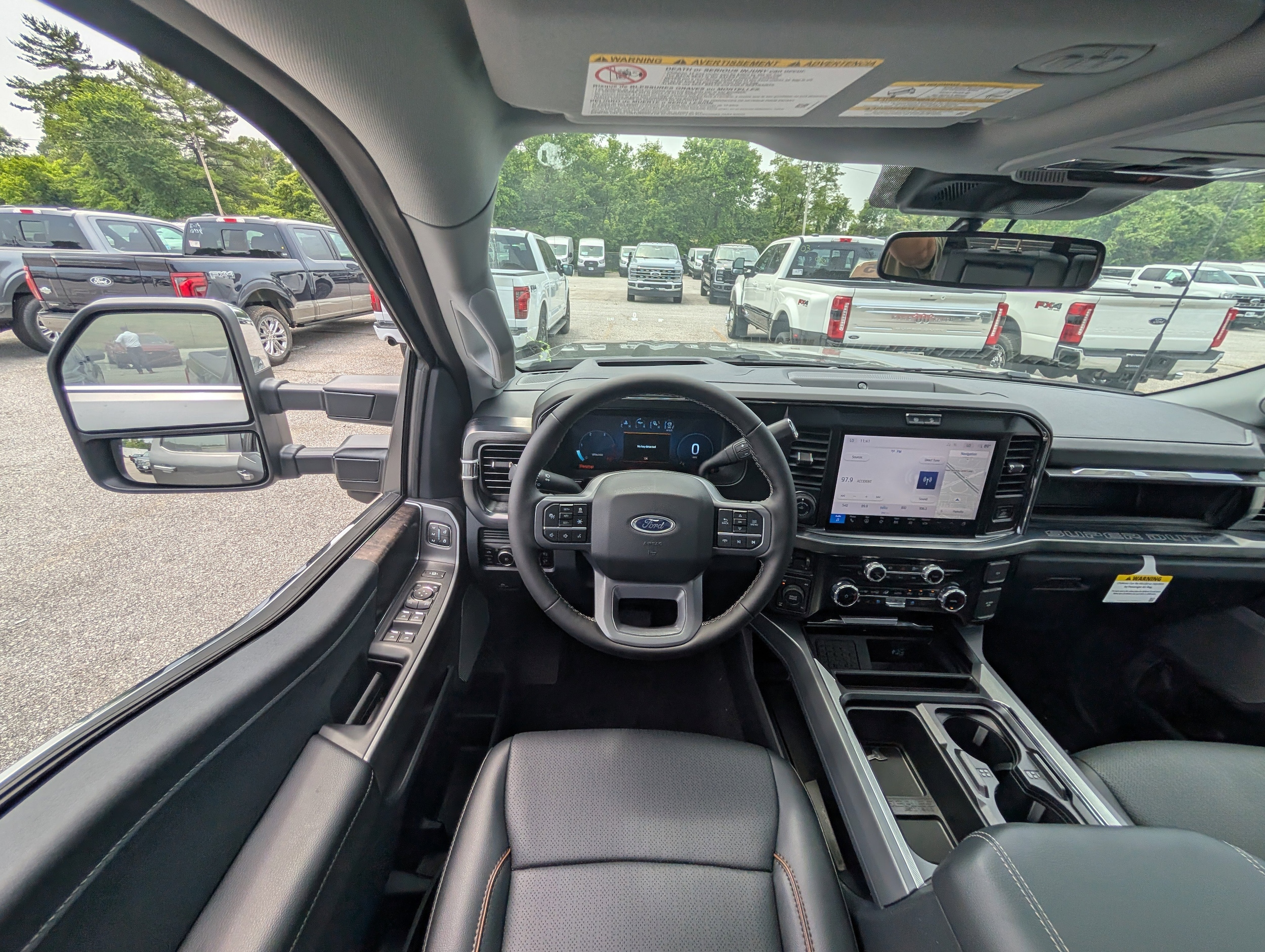 2025 Ford F-350 Super Duty Lariat - Photo 15