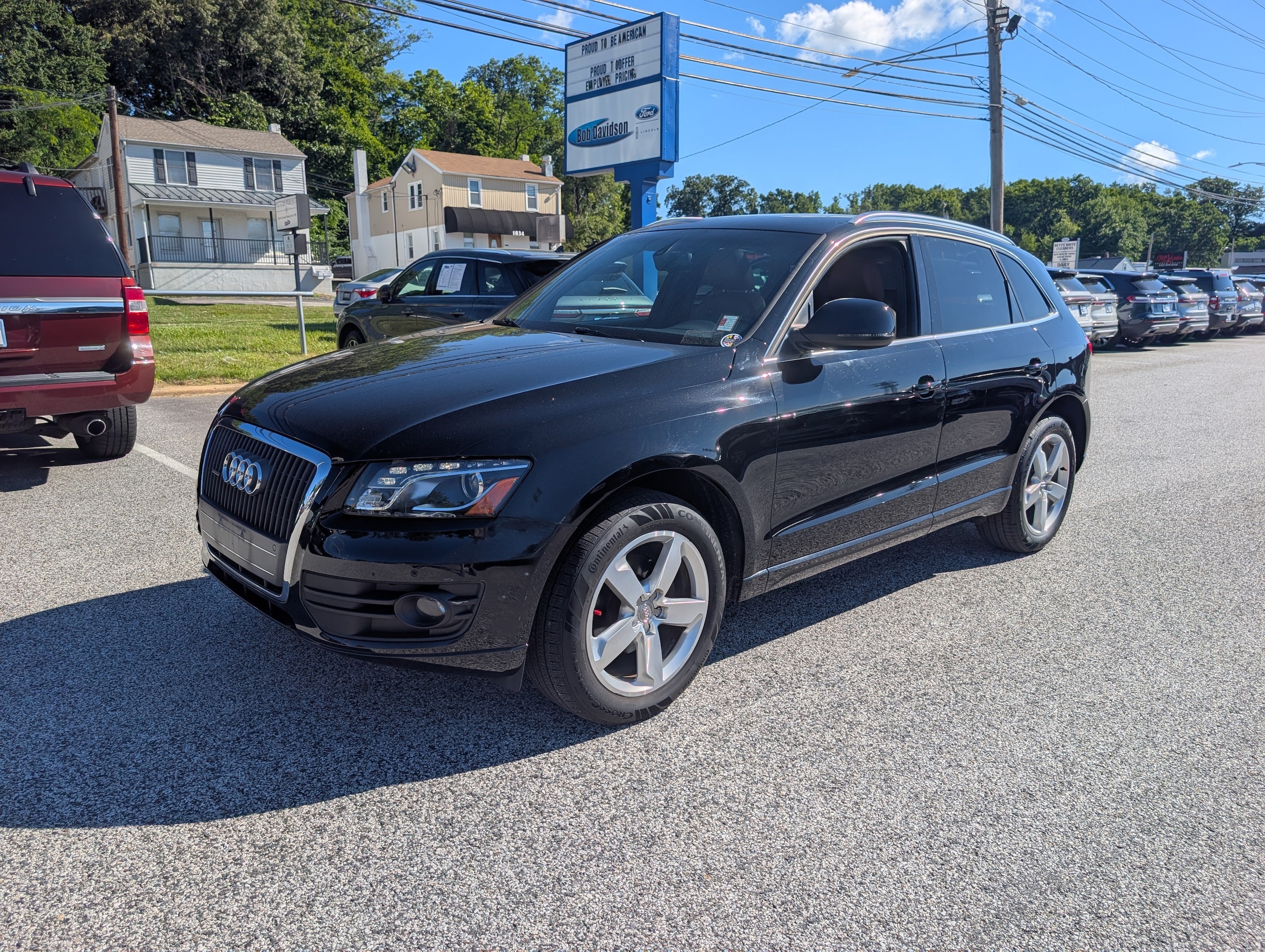 Used 2012 Audi Q5 Premium with VIN WA1LFAFP1CA137821 for sale in Parkville, MD