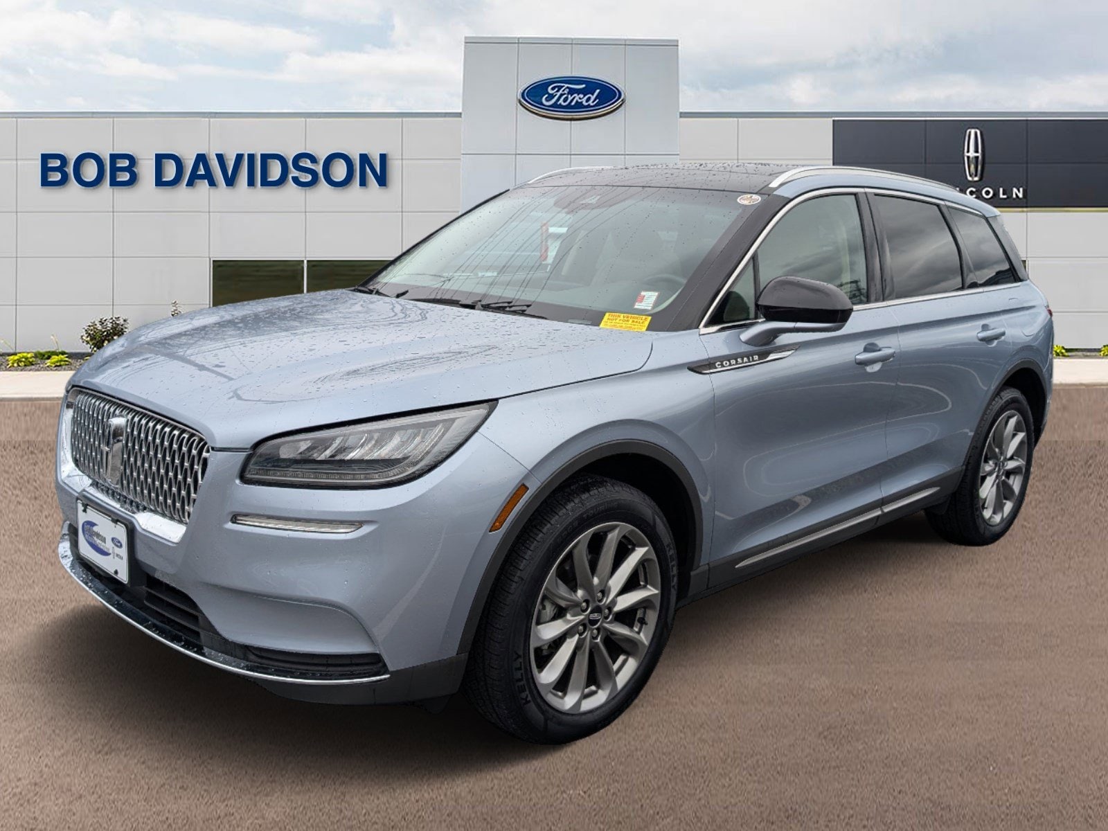 2022 Lincoln Corsair Base