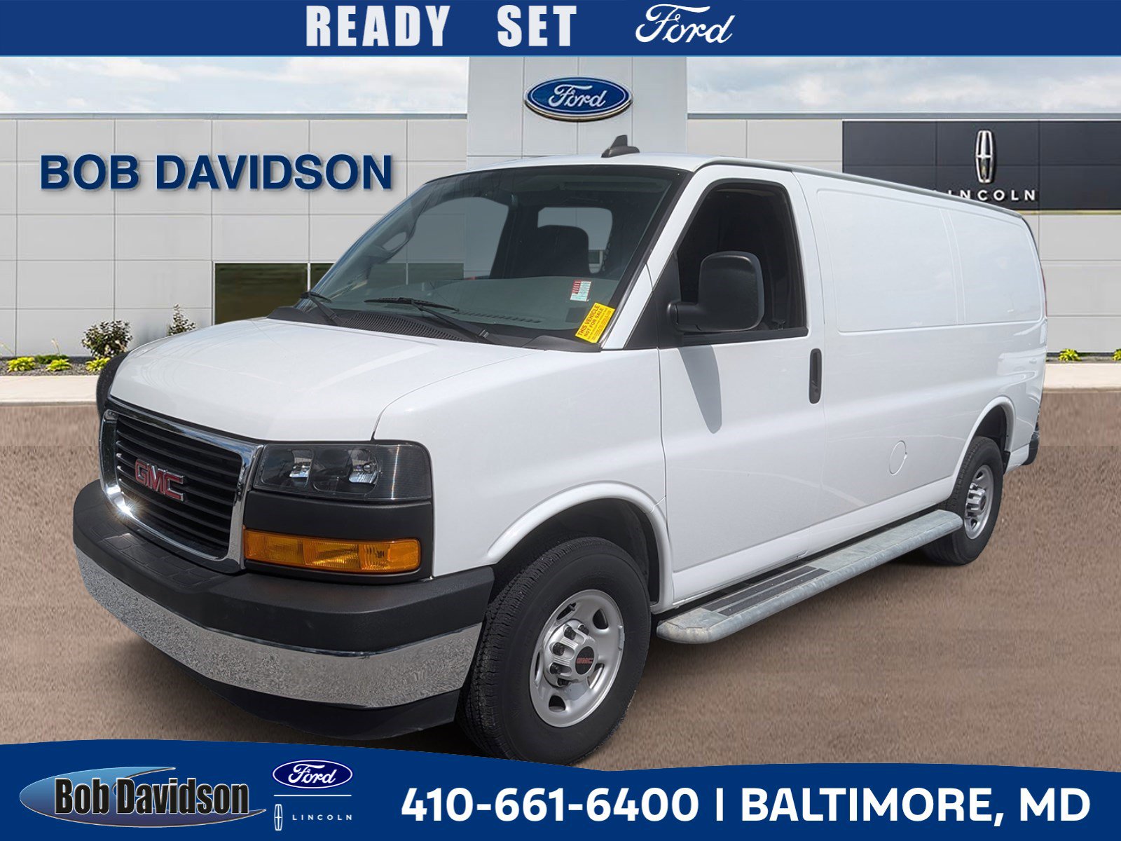 2023 GMC Savana Cargo Work Van's photo