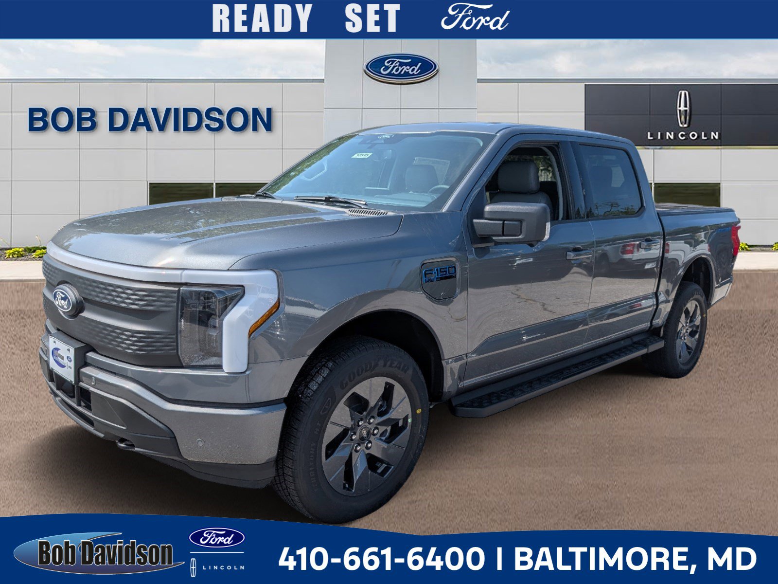 2025 Ford F-150 Lightning Flash's photo